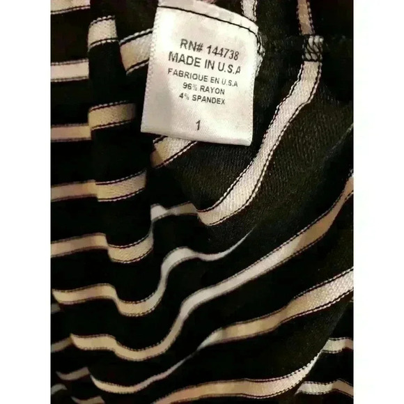 Women's Hyde Park‎ size 1 small black white striped shell top NWT - Picture 4 of 5